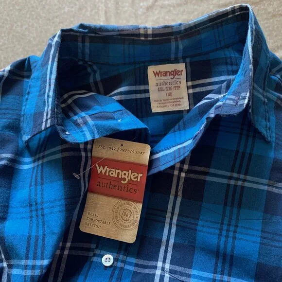 Wrangler Boys' Navy + Blue Plaid ‘Authentics’ Western Shirt; XXL - Picture 6 of 6